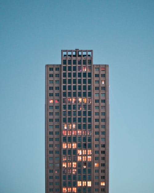 Photo 1551128997 C2b66772f982