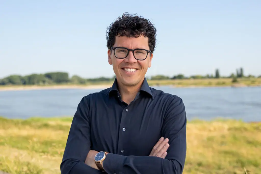 Arnout van Holten